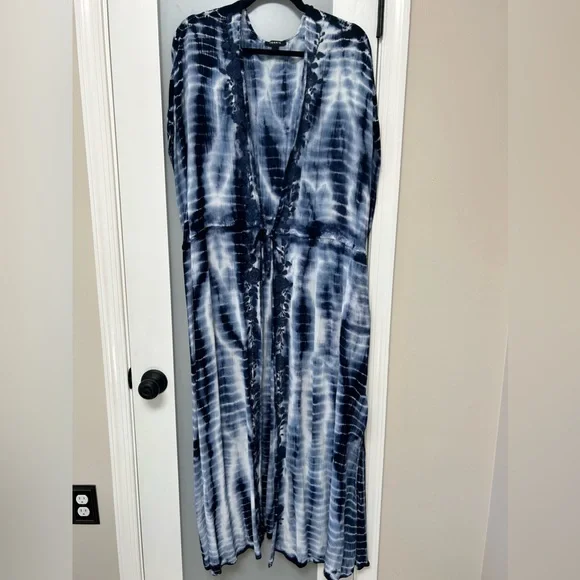 Torrid Blue Gauze Cover Up, 1X/2X Plus - Picture 2 of 15